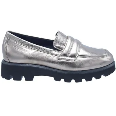 Sioux Meredira H Goud